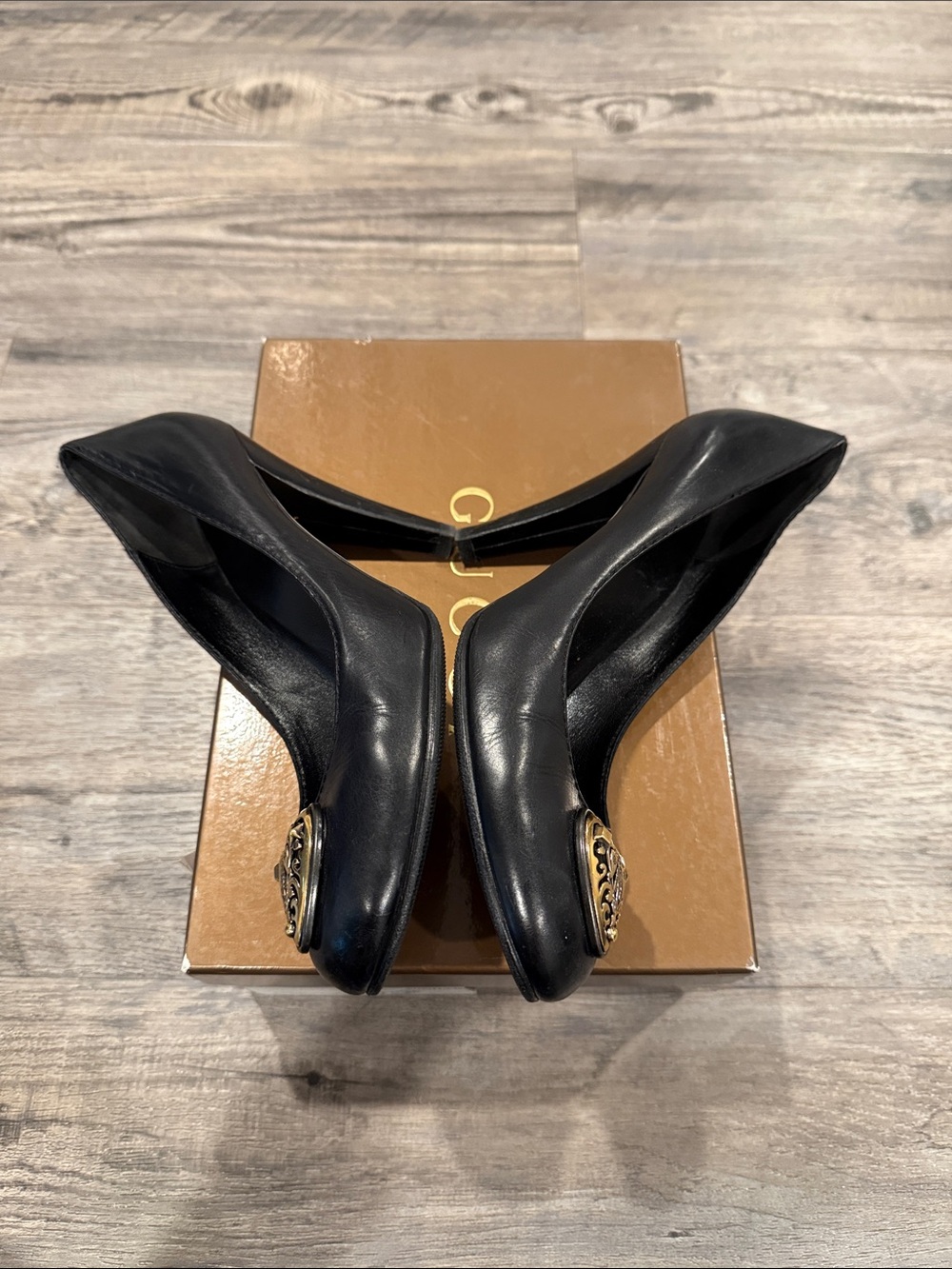 Vintage Gucci Babouska Heart Crest Black Leather Pumps Heels Italy Sz 39 Women’s - Picture 11 of 16